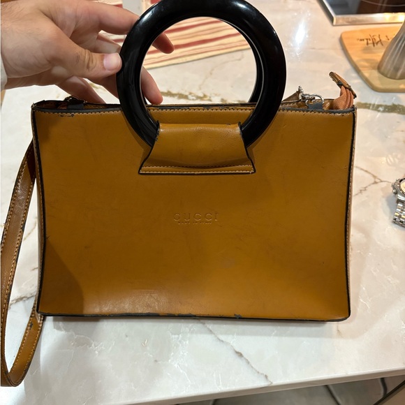 Gucci Tan Leather strap Handbag - Picture 1 of 7